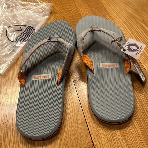 Hari Mari Dunes Men's Premium Waterproof Rubber Sandals with Comfortable Memory - Picture 9 of 16